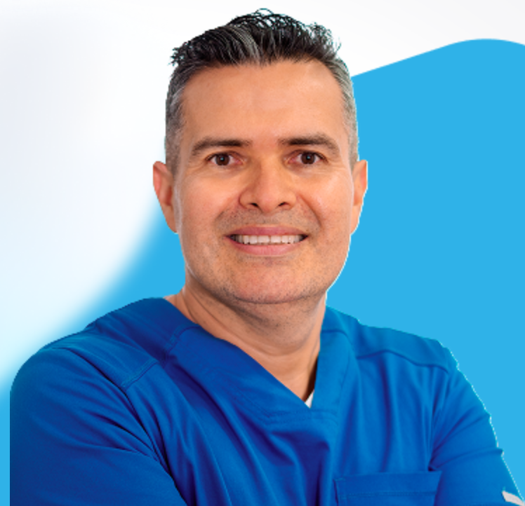 Dr. Sydney Salazar Sandoval